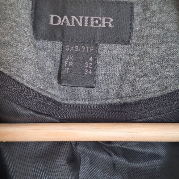 Danier Women's 3XS Wool Car Coat - Picture 4 of 5